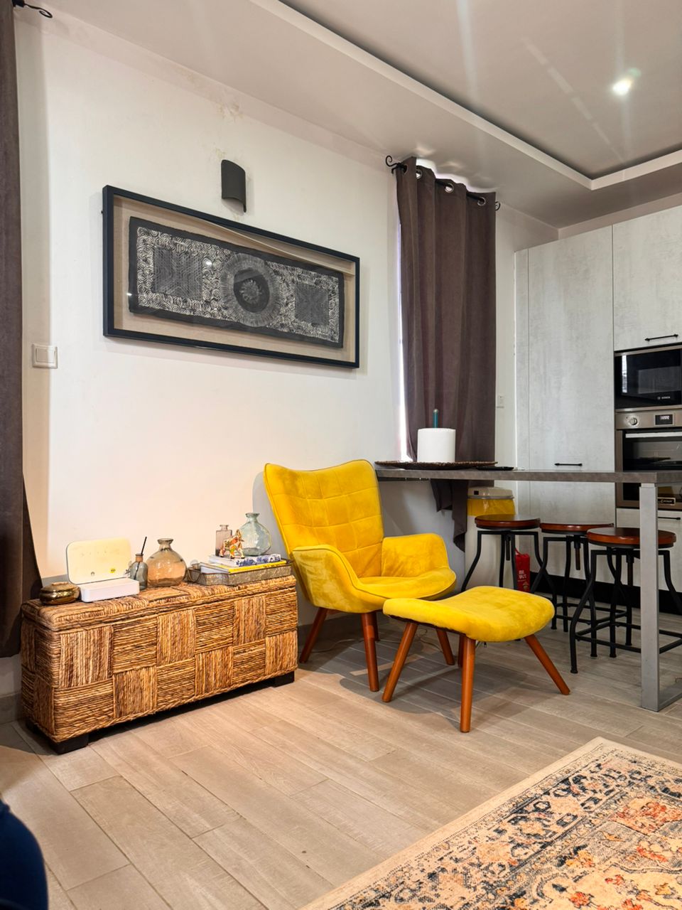 Fully Furnished 2-Bedroom Apartment | $1,300/month in Tse - Addo