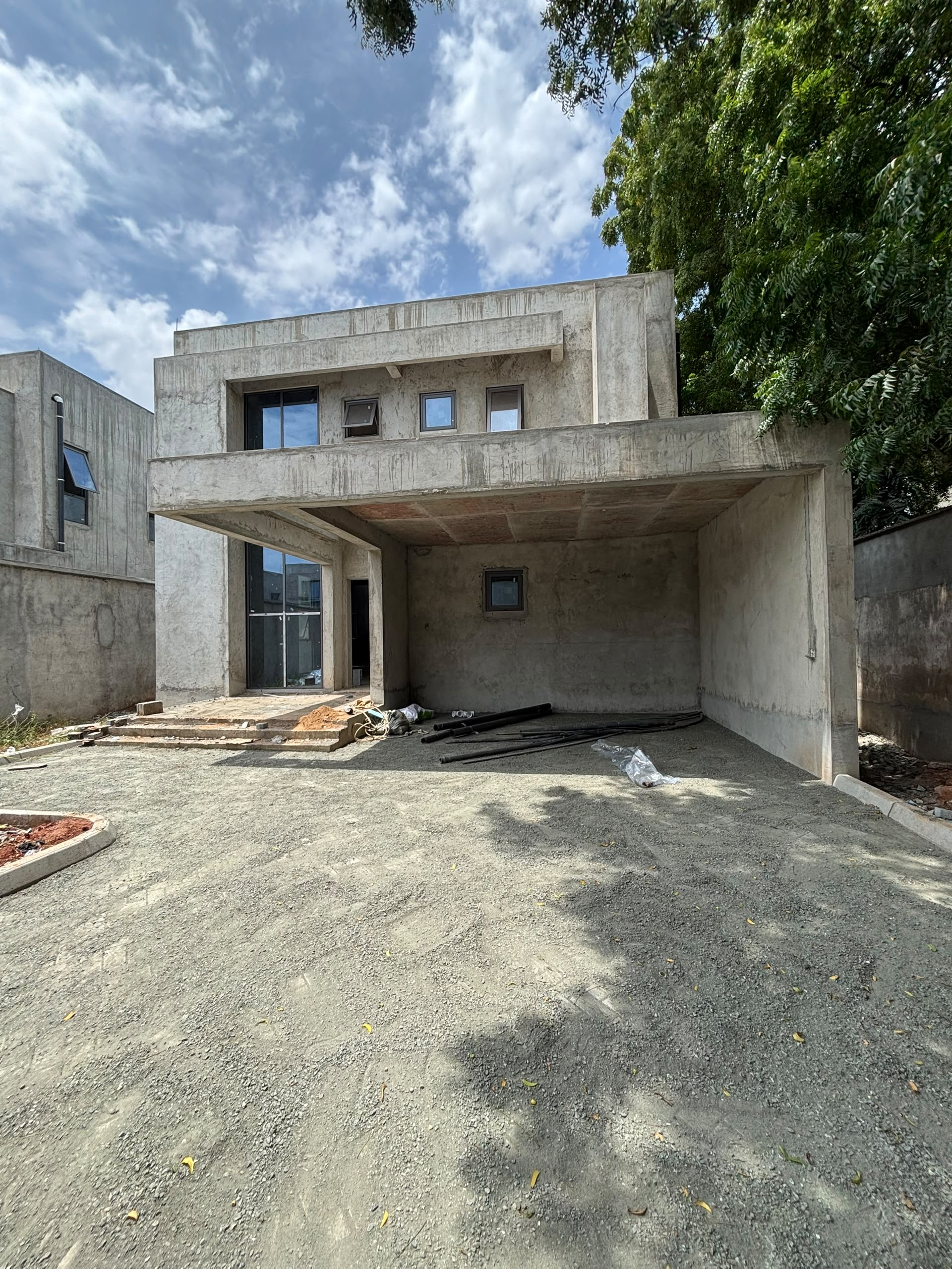 4 Bedroom Villa with Private Pool & Boys’ Quarters for Sale in Cantonments | $1M