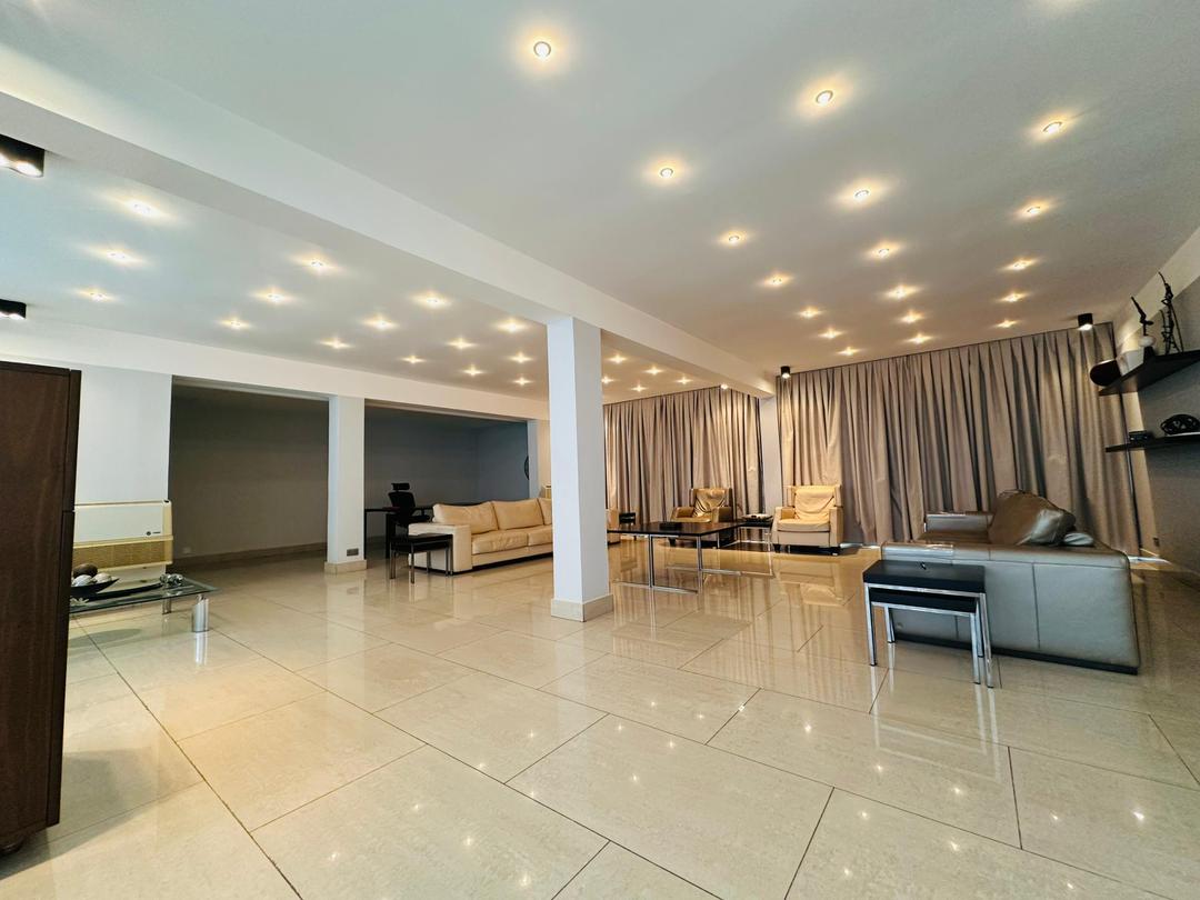 Unfurnished 5 Bedroom House for rent at Cantonment.
